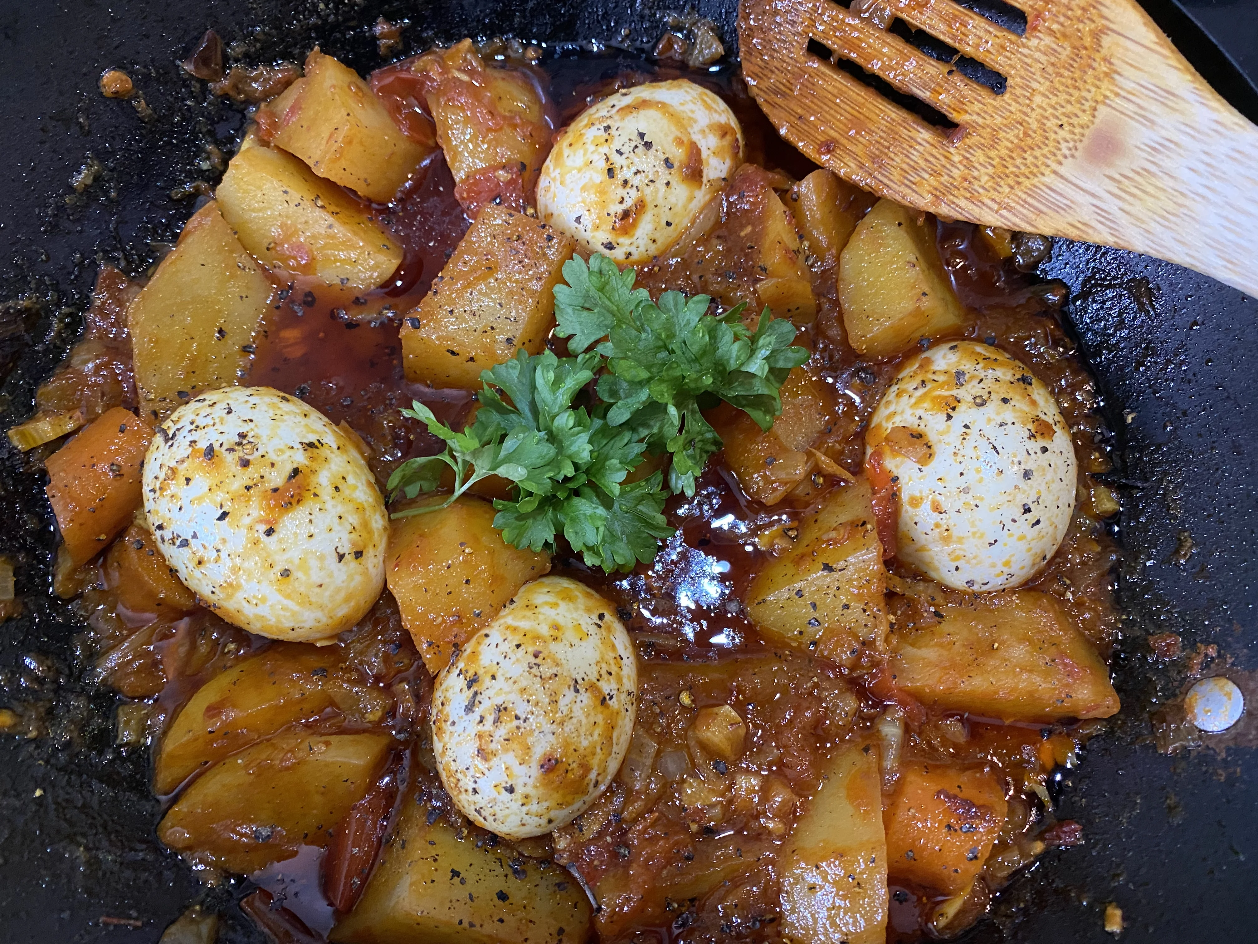 Batata Chtiha - 阿尔及利亚土豆番茄酱