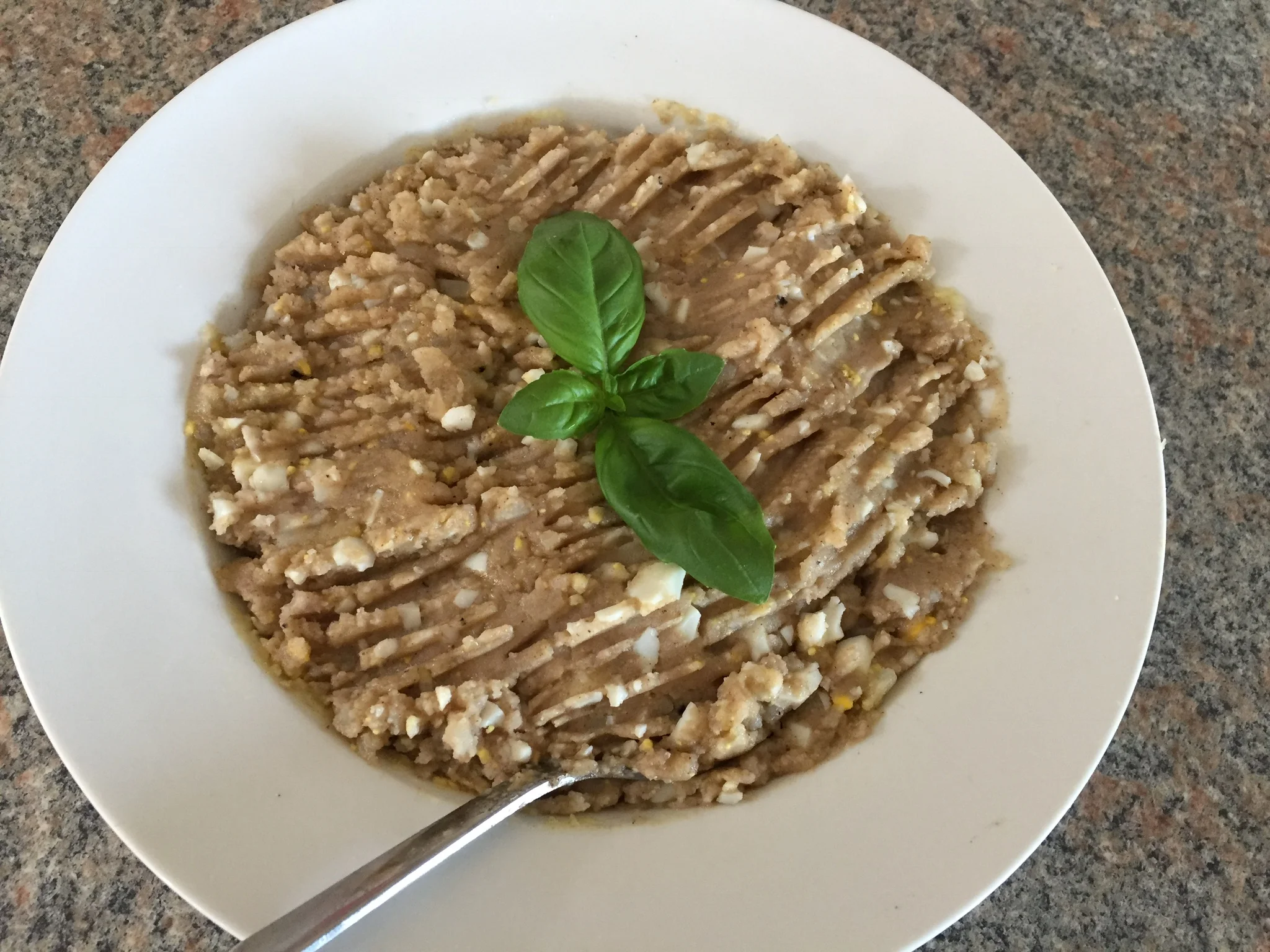 土豆鸡蛋混合