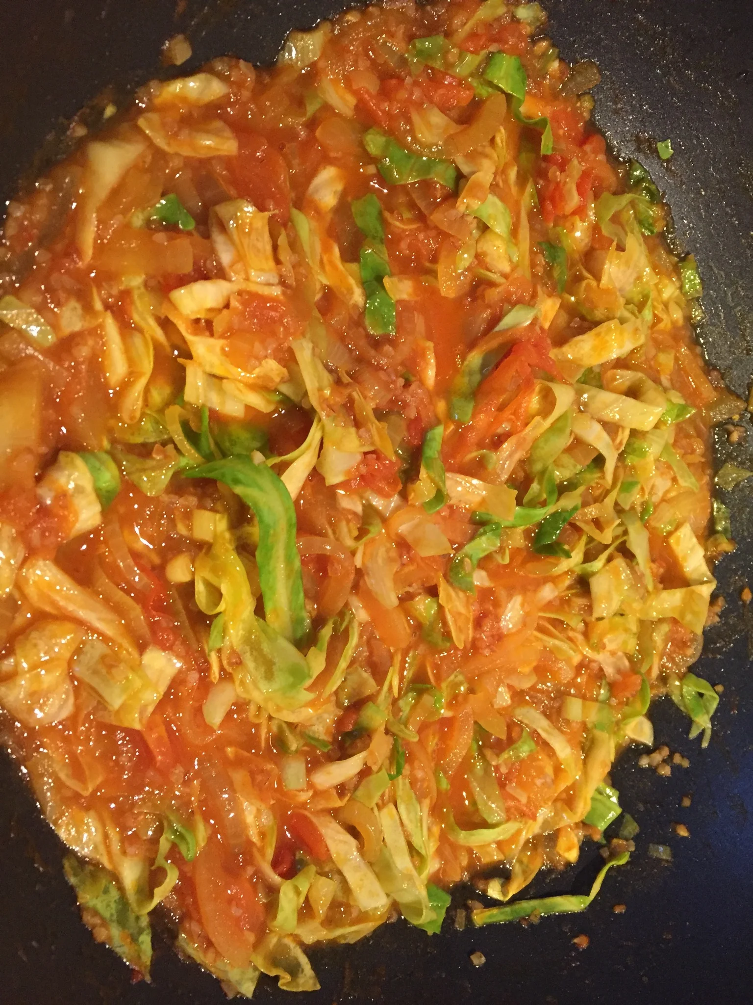 辣白菜撒上保加尔小麦（Marshoosheh）